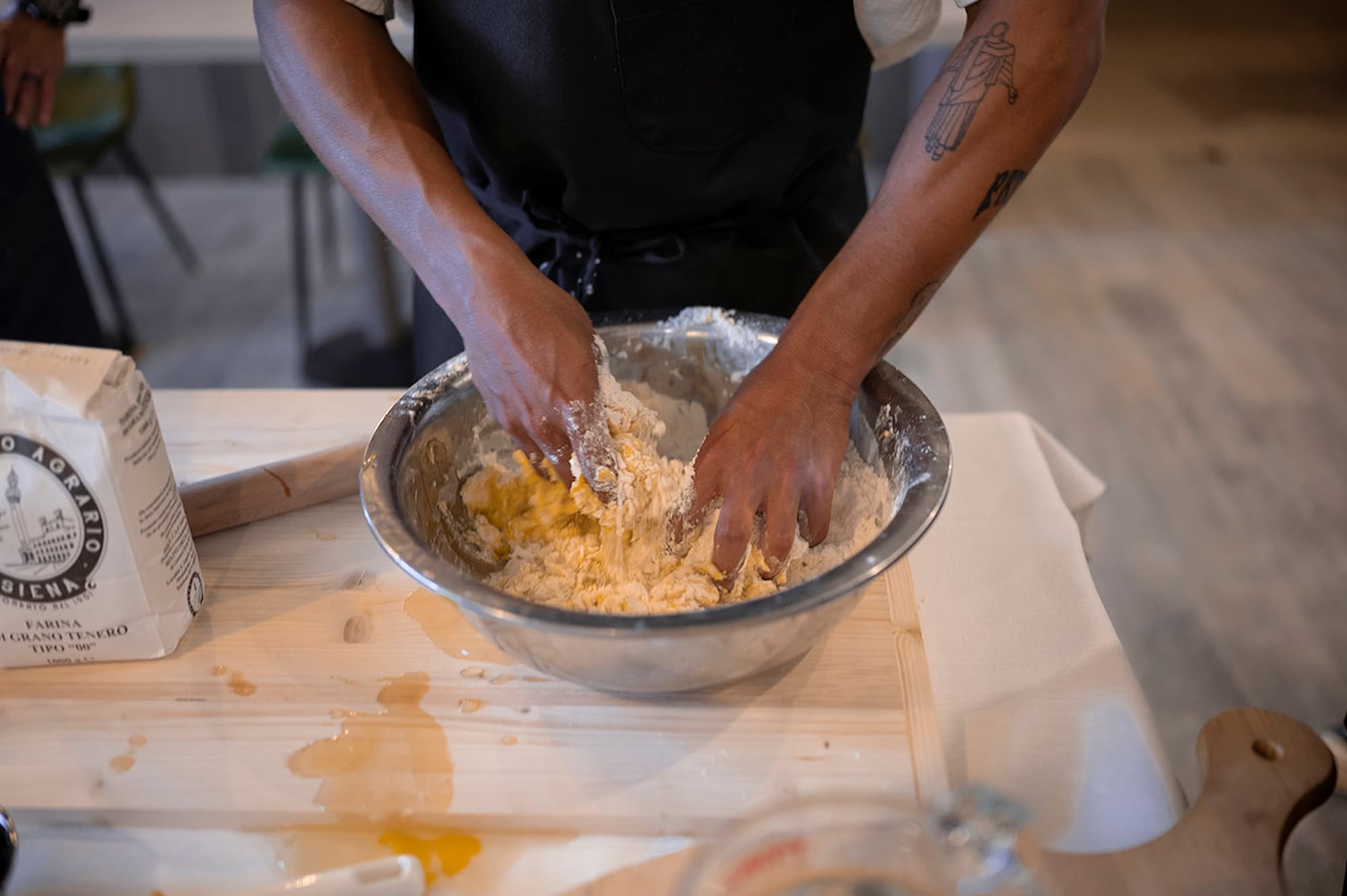 Toscana desde Florencia: pueblos, vino y clase de cocina imagen 6