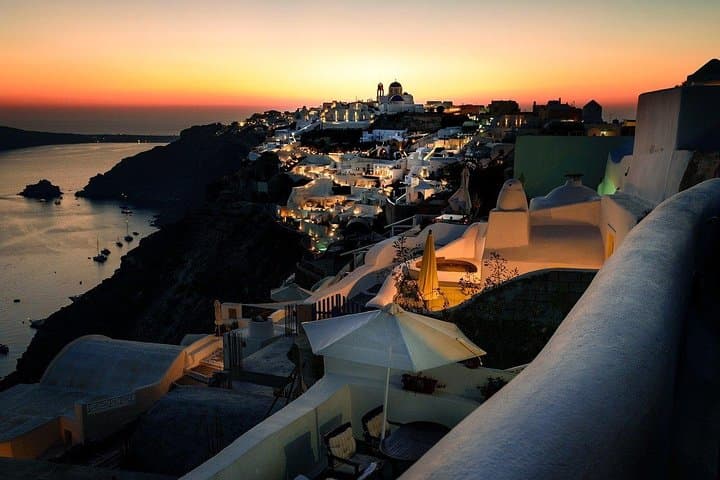 Private Santorini Sightseeing Tour by Night