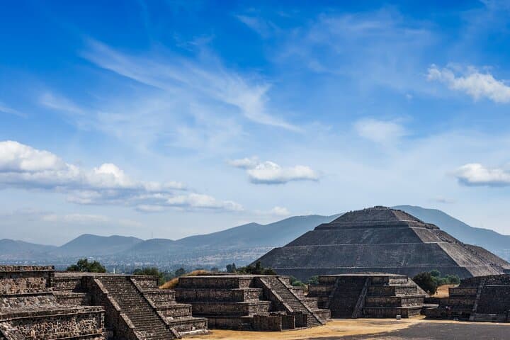Desde la Ciudad de México Excursión privada de un día a las pirámides de Teotihuacán