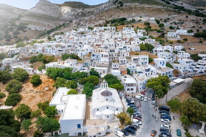 Experimenta la maravilla de Naxos en un tour privado imagen 2