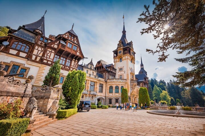 Voyage privé au château de Dracula depuis Bucarest image 6