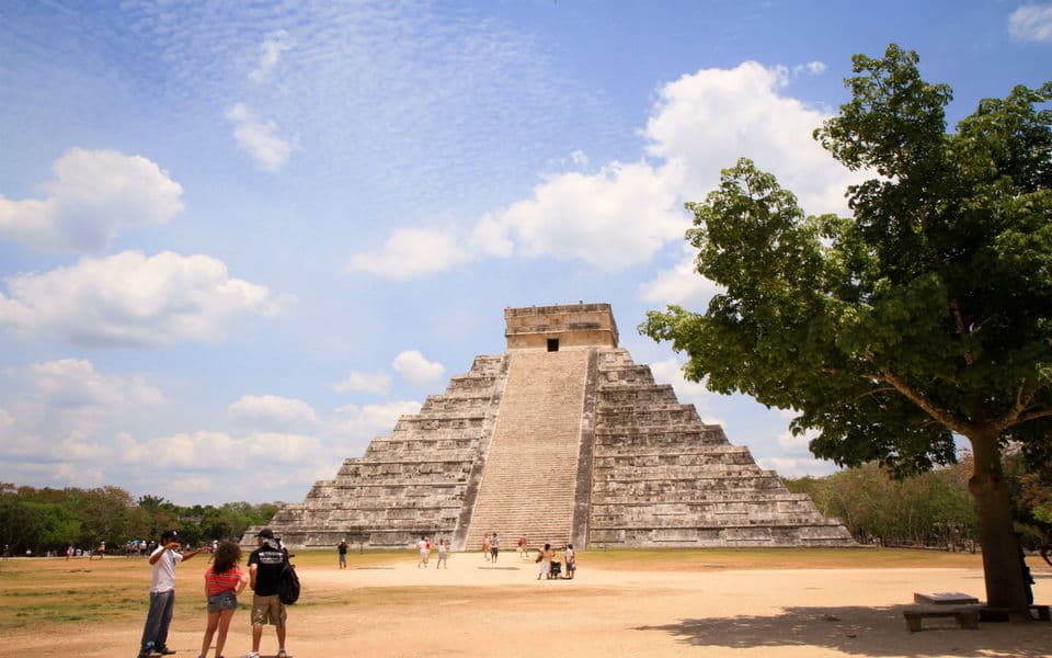 Chichen Itza, Cenote & Valladolid with meeting point image 4