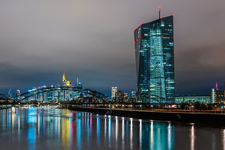 Private Frankfurt Dusk Tour image 3