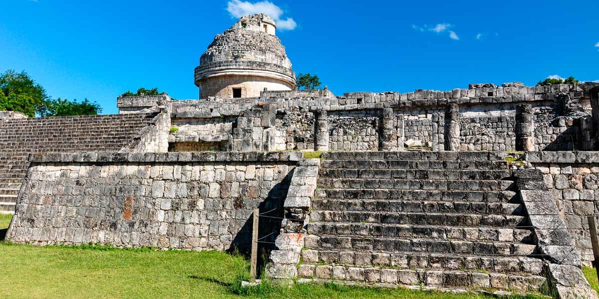 Chichén Itzá, cenote y Valladolid con recogida en hotel imagen 3