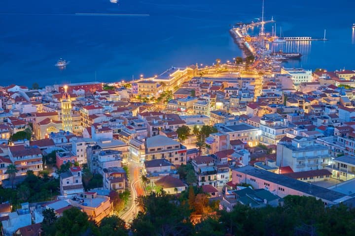Tour panorámico nocturno privado de Zakynthos imagen 4