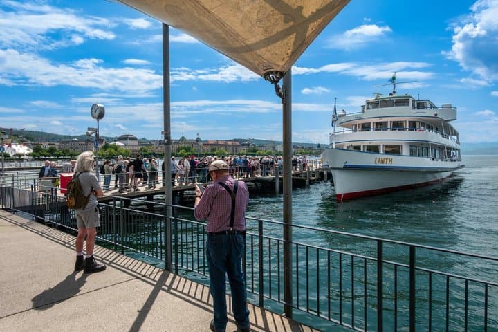 Visite privée de la vieille ville et du lac de Zurich image 5