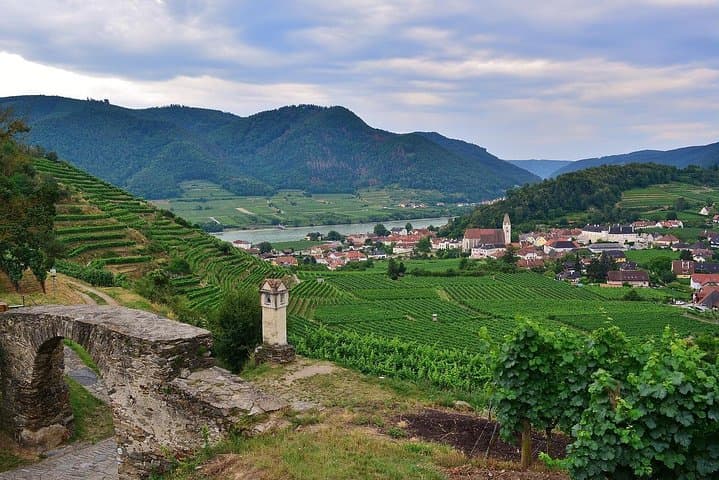 Private Wachau Valley and Danube River Tour from Vienna image 5
