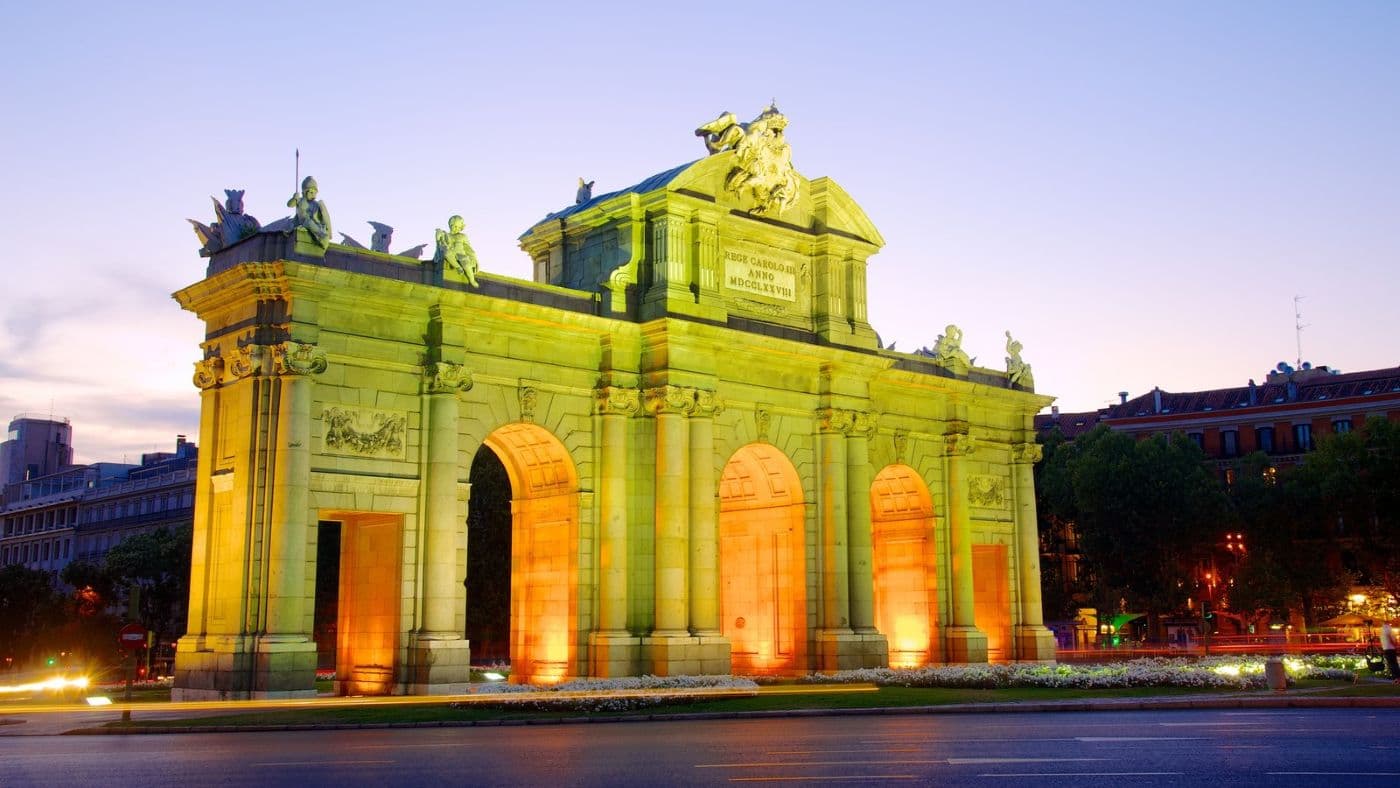 Madrid by Night Tour image 2