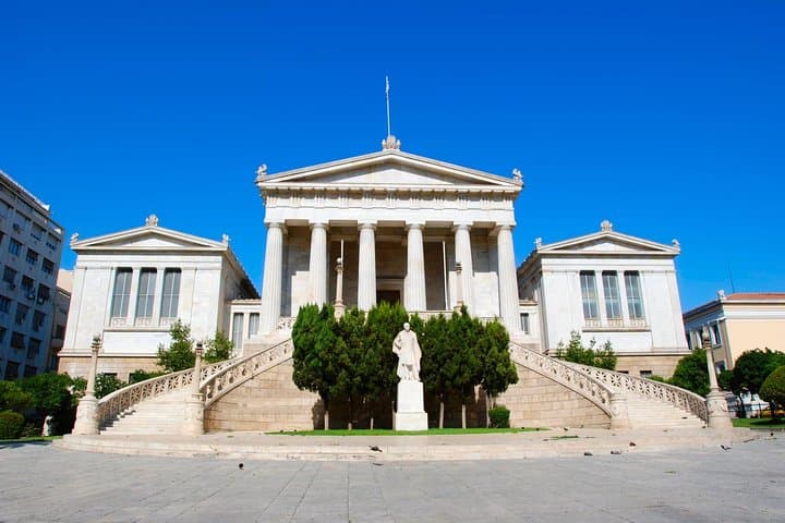 Visita turística privada de medio día en Atenas
