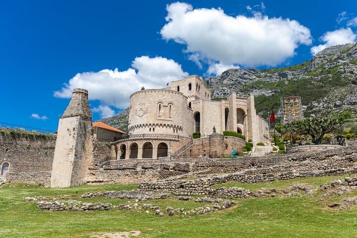Private Half-Day Sightseeing Tour from Tirana to Krujë image 5