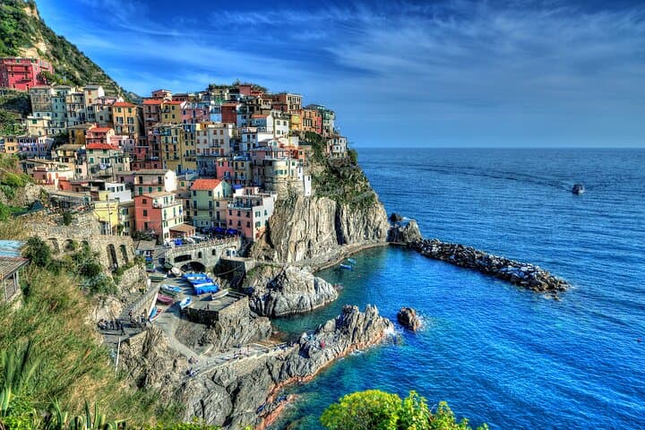 Private day trip to Cinque Terre villages from Florence image 3