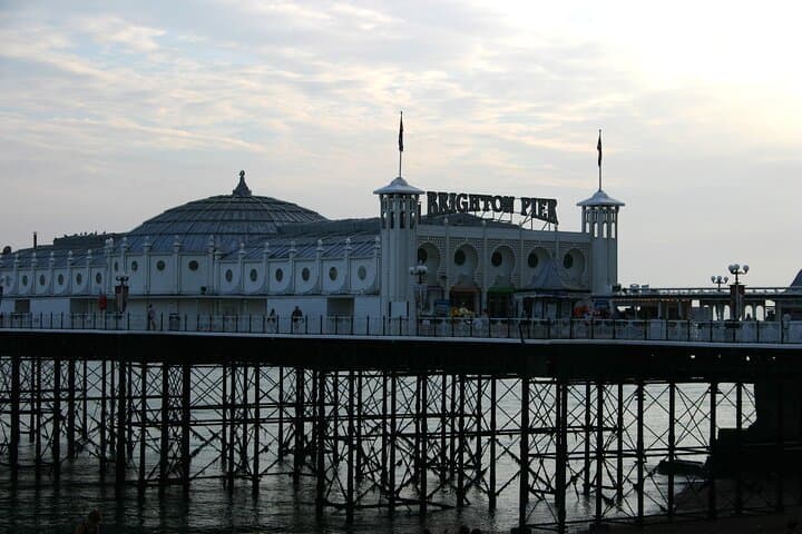Excursión de un día desde Londres a Brighton y los acantilados Seven Sisters desde Airbnb Playa Turquesa Ocean Club foto 4