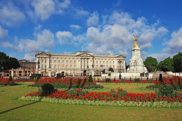 Explorez les monuments emblématiques de Londres lors d'une visite privée express image 6