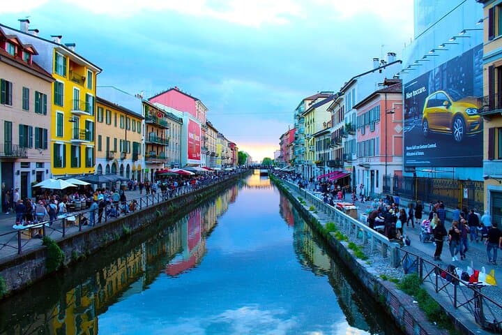 Discover Milan's Top Sights: 2 or 4-Hour Private Sightseeing Tour image 3