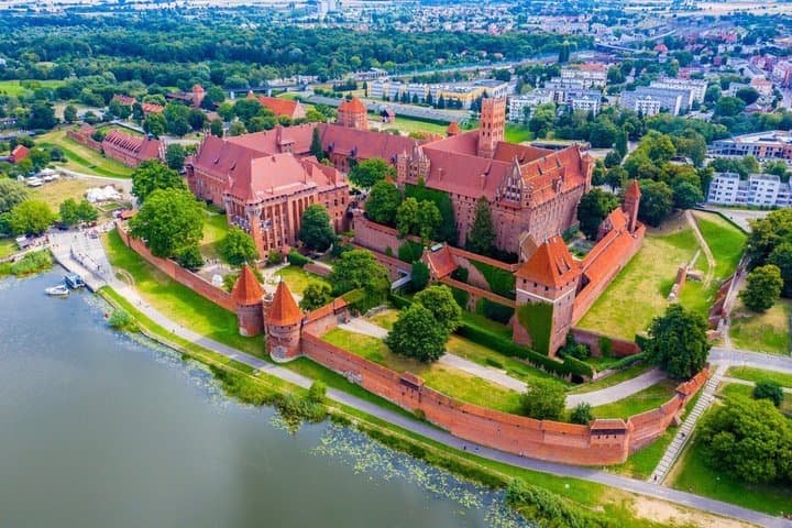 Visita privada al castillo de Malbork desde la fortaleza teutónica de Gdańsk imagen 6