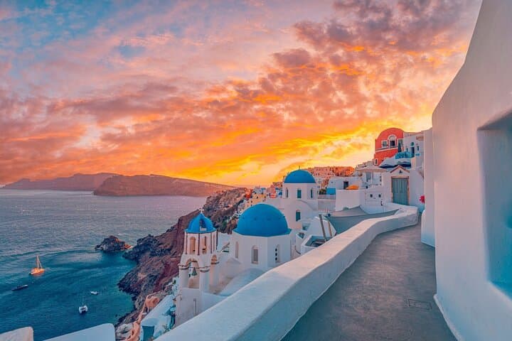 Visite privée de 2 heures à Santorin image 2