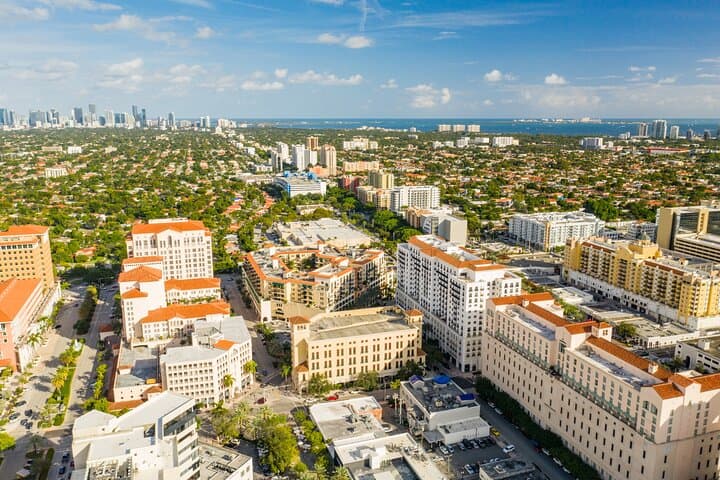 Private Miami Architecture and Coastline Tour image 4