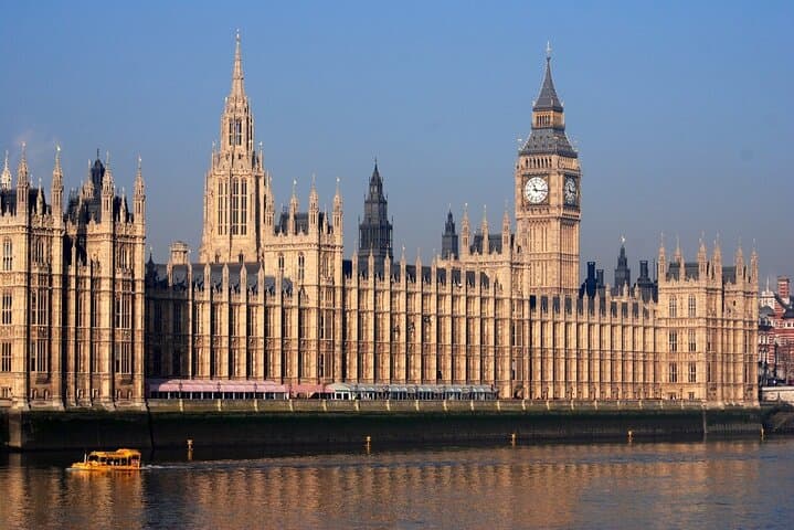 Explorez les monuments emblématiques de Londres lors d'une visite privée express image 5
