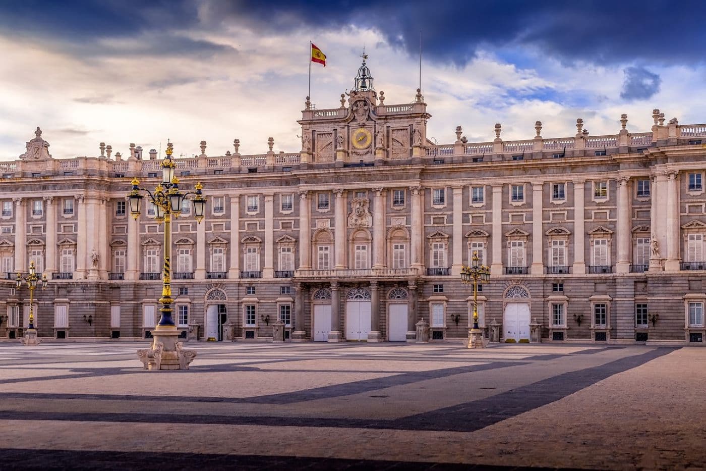 Madrid by Night Tour image 6