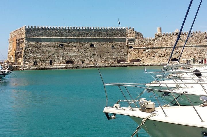 Desde Heraklion: excursión privada de un día a Knossos imagen 4