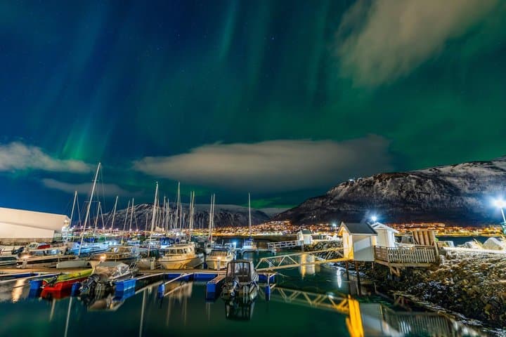 Tour privado por la noche ártica y las luces de la ciudad de Tromsø imagen 3