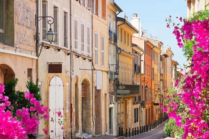 Tour privado combinado de Aix en-Provence y Cassis imagen 4