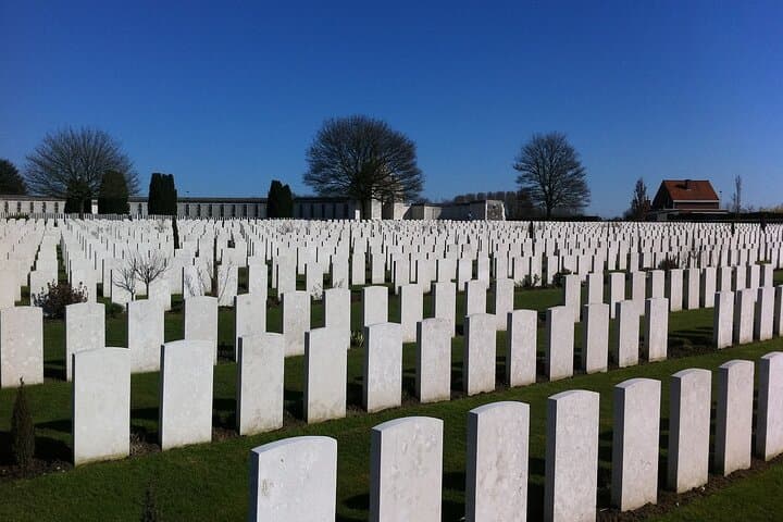 Excursion d'une journée de Paris aux champs de bataille de la Somme image 3