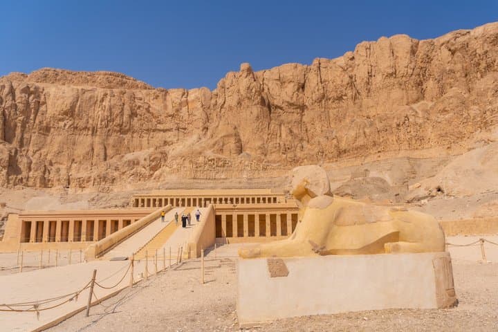 Excursión privada de un día a los lugares más destacados de la Ribera Oriental y Cisjordania de Luxor imagen 2