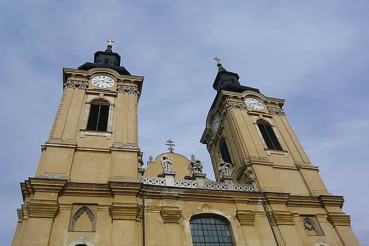 Private tour from Budapest to Székesfehérvár and Bory Castle image 4