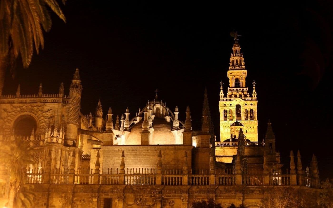 Seville at night image 2