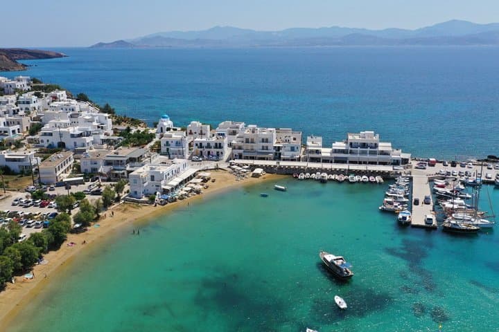 Tour privado de las aldeas de Paros: Lefkes, Prodromos y vida isleña desde Airbnb Playa Turquesa Ocean Club foto 3