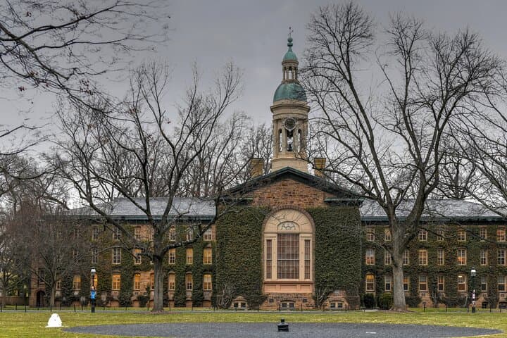 Découvrez le charme académique de Princeton depuis New York image 4