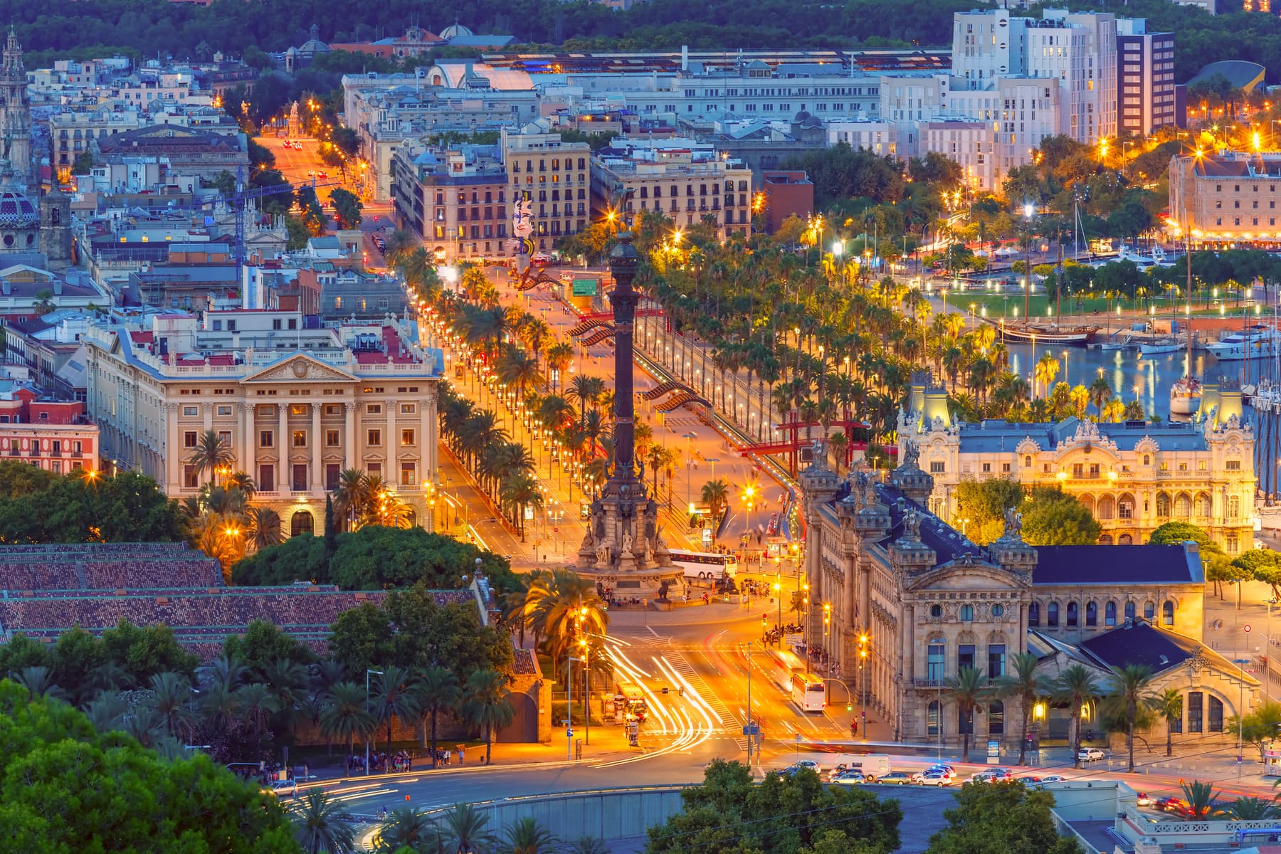 Tour Barcelona de Noche imagen 4