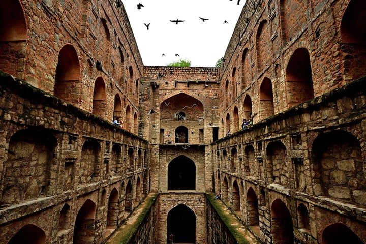 Agrasen Ki Baoli New Delhi Driving Tour image 1