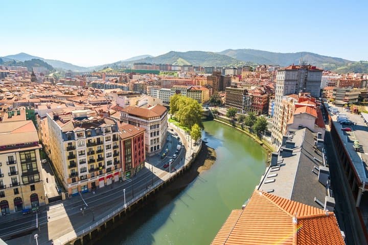Visita Privada al Mirador de Bilbao Artxanda