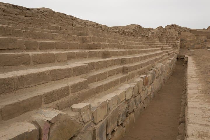 Private Tour to Pachacamac from Lima Ruins Temples and Desert View image 2