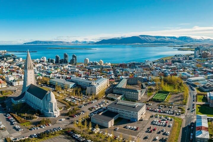 Experience the spirit of Reykjavík on a private tour image 2