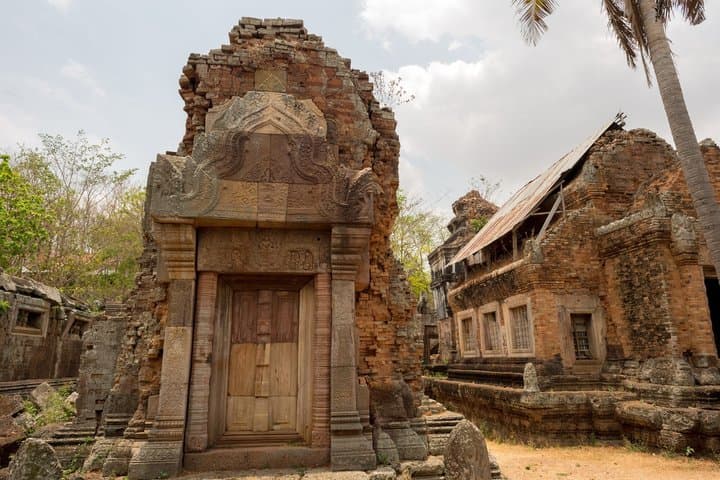 Phnom Chisor Tonle Bati Private Tour Ancient Temples and Sights image 6