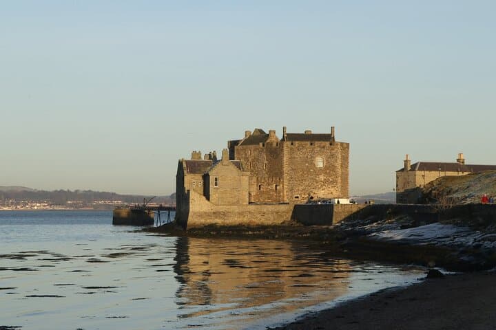 Tour privado de castillos y encanto costero desde Edimburgo imagen 6