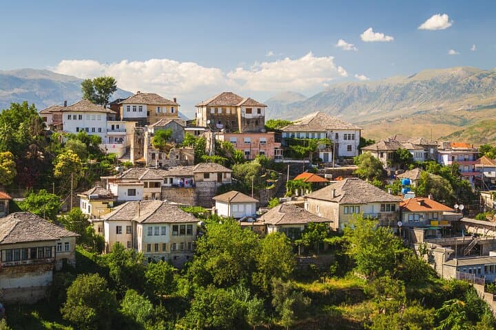 Excursion privée d'une journée à Gjirokastra depuis Tirana image 1