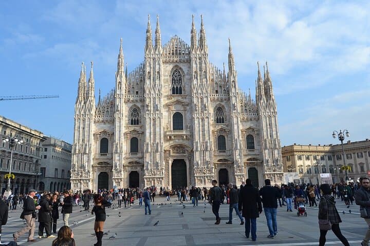 Discover Milan's Top Sights: 2 or 4-Hour Private Sightseeing Tour image 6