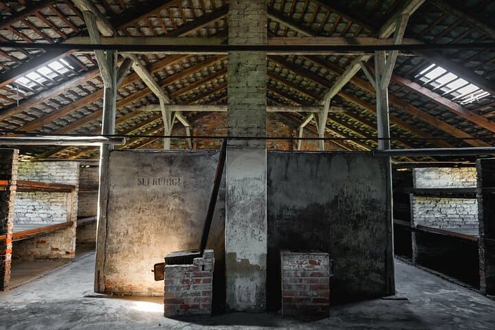 Cracovie à Auschwitz-Birkenau: expérience aller-retour privée image 5