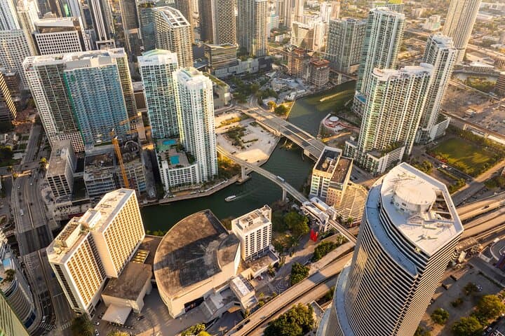 Tour privado de arquitectura y costa de Miami