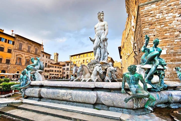 Skip the line: Accademia Gallery guided tour image 6