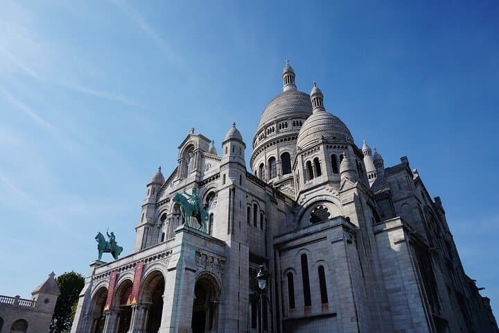 Private Tour of Paris Landmarks and Hidden Gems from Airbnb Playa Turquesa Ocean Club photo 5