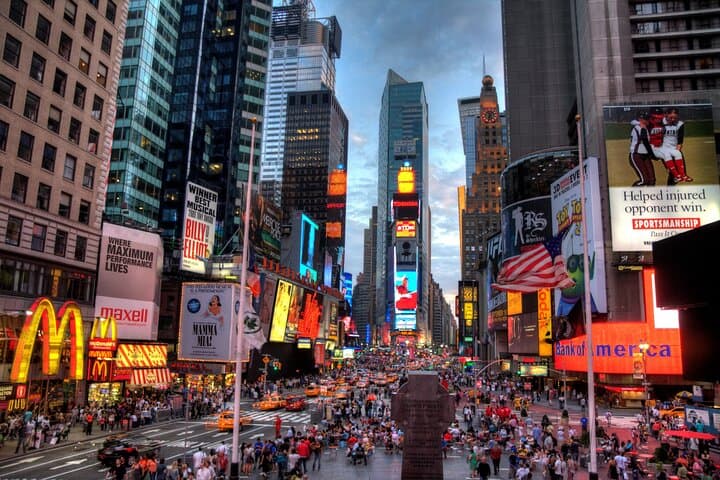 New York in a Day: Complete Manhattan and Brooklyn Experience image 2