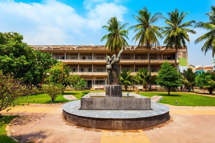 Explore the Tuol Sleng Genocide Museum with a private car tour image 2