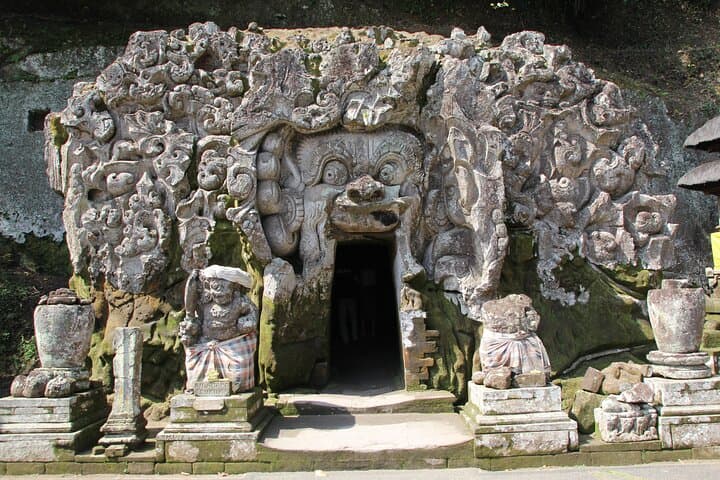 Visite culturelle privée des temples sacrés et de l'artisanat de Bali image 6