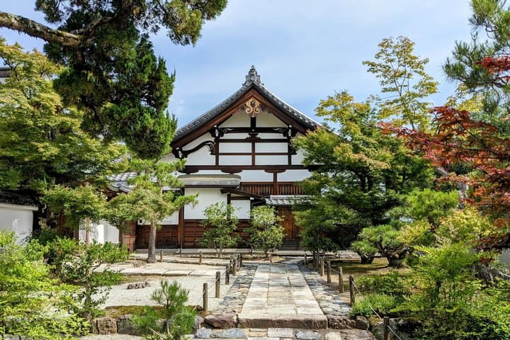 Osaka and Kyoto Fushimi Inari and Golden Pavilion Day Trip image 2