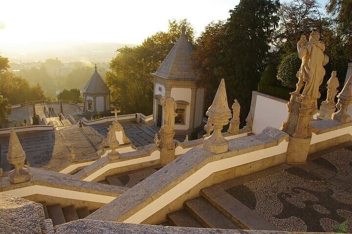 Tour cultural privado de Braga y Guimarães desde Oporto imagen 2